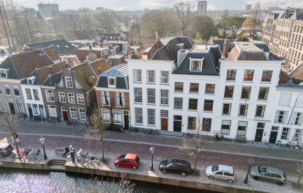 Tussenwoning te koop: Rapenburg 83A, Leiden