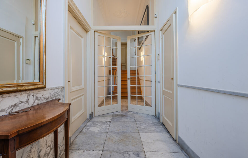 Tussenwoning te koop: Rapenburg 83A, Leiden