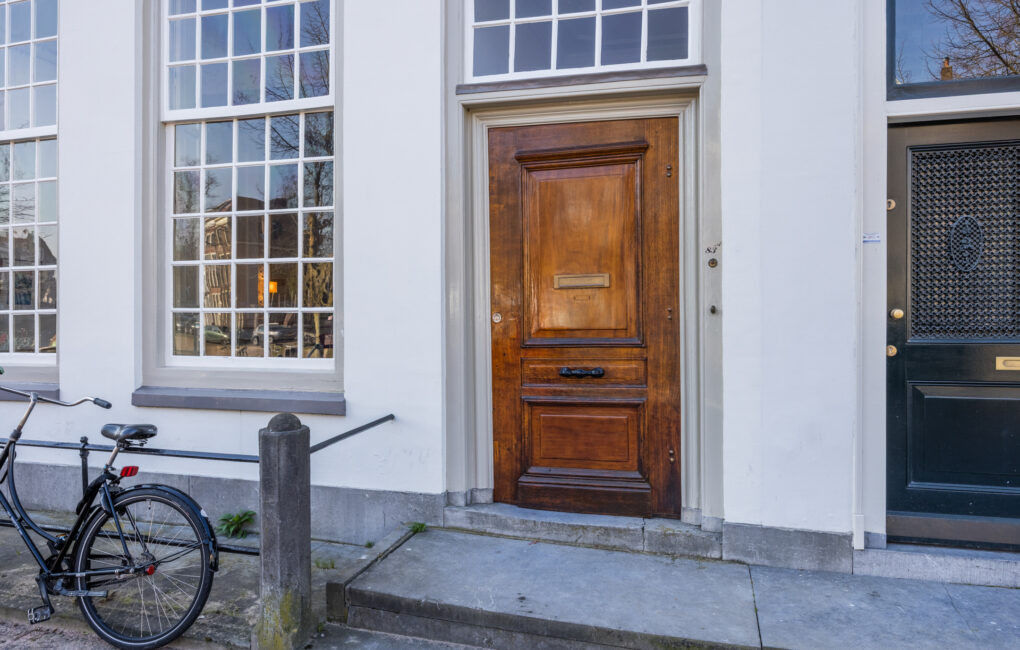 Tussenwoning te koop: Rapenburg 83A, Leiden