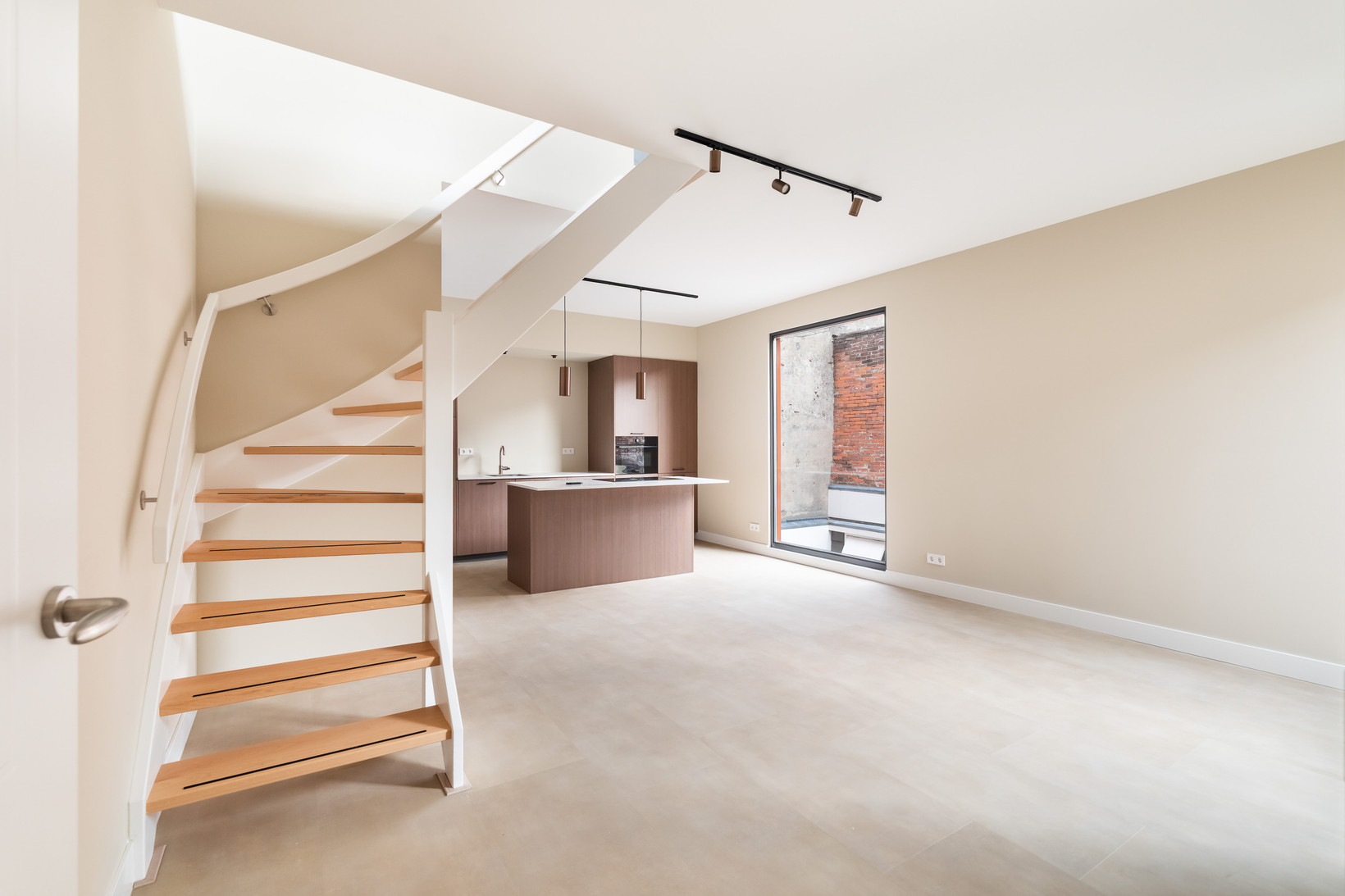 Appartement te koop: Bouwelouwensteeg 52, Leiden