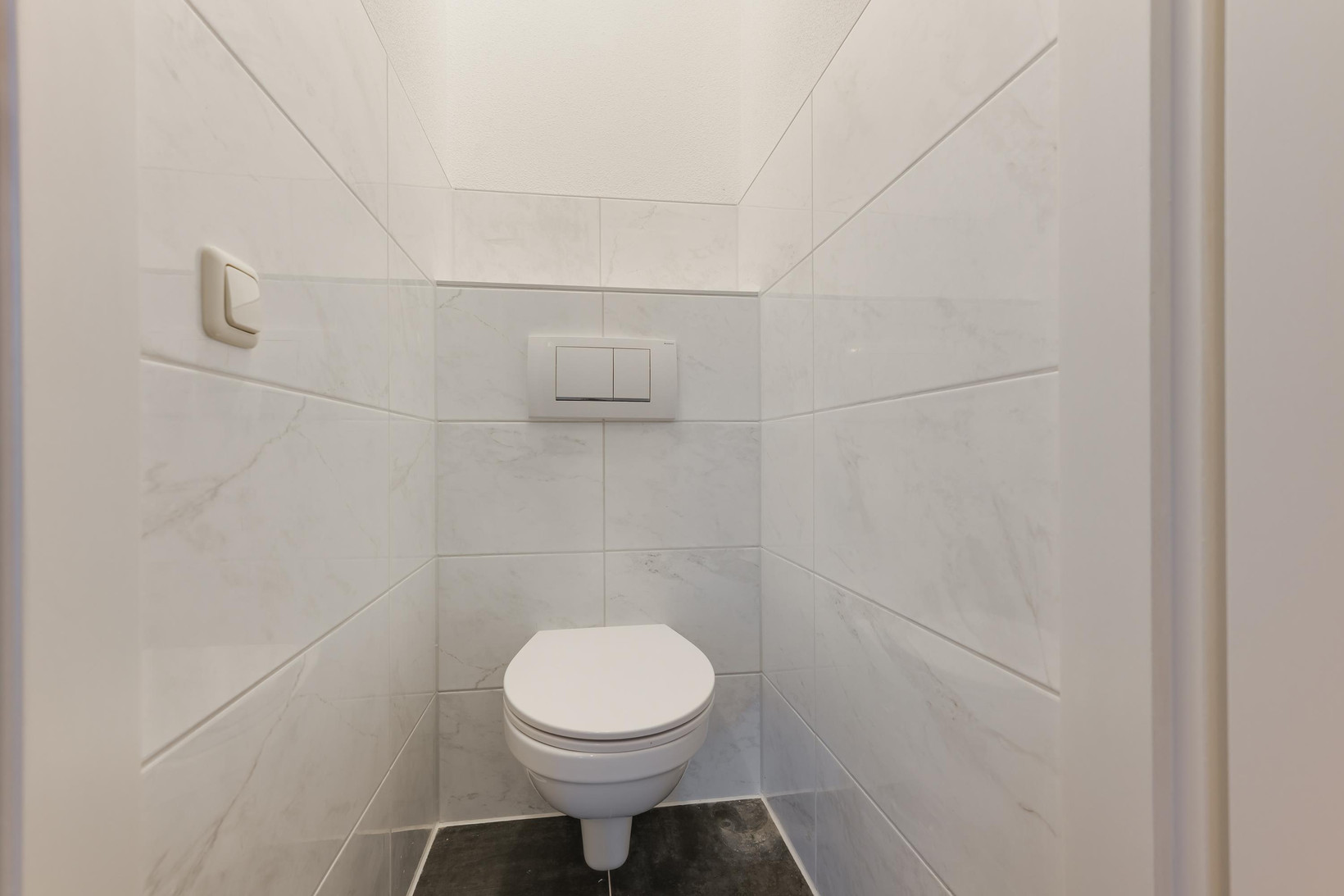 Appartement te koop: Pioenstraat 26B, Leiden
