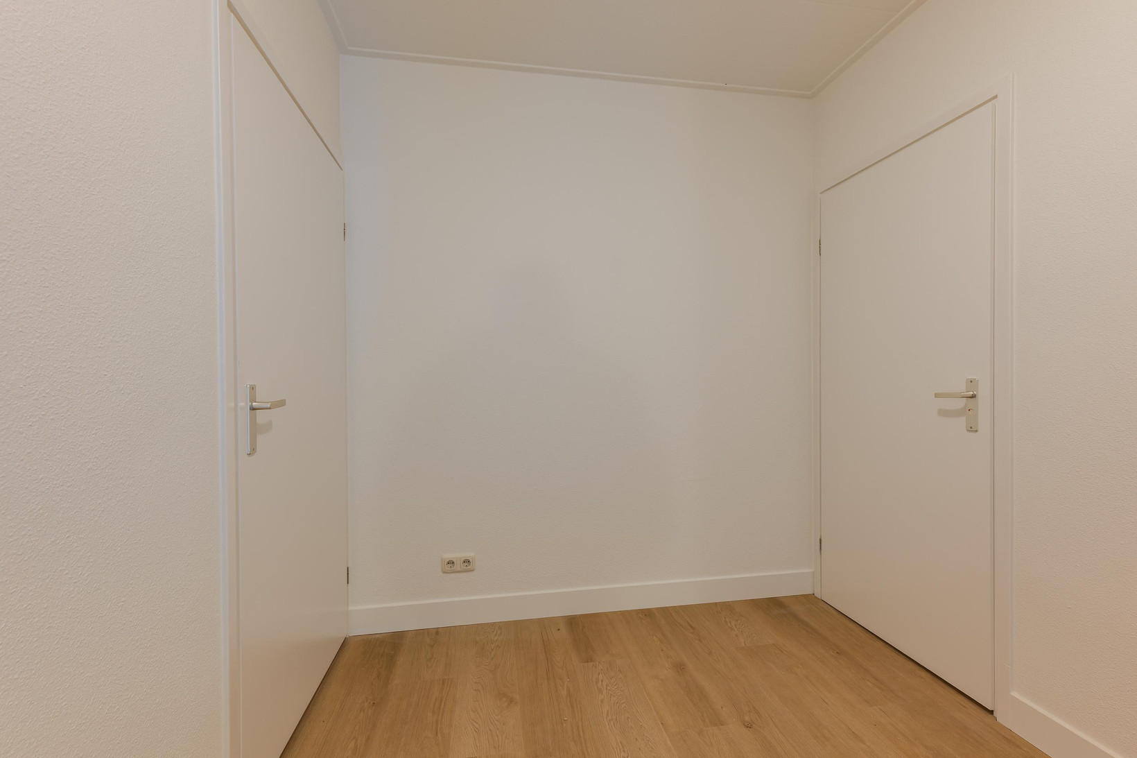 Appartement te koop: Pioenstraat 26B, Leiden