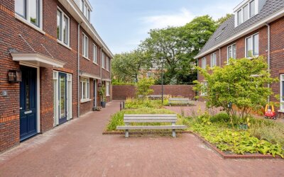 Bloemistenhof 3