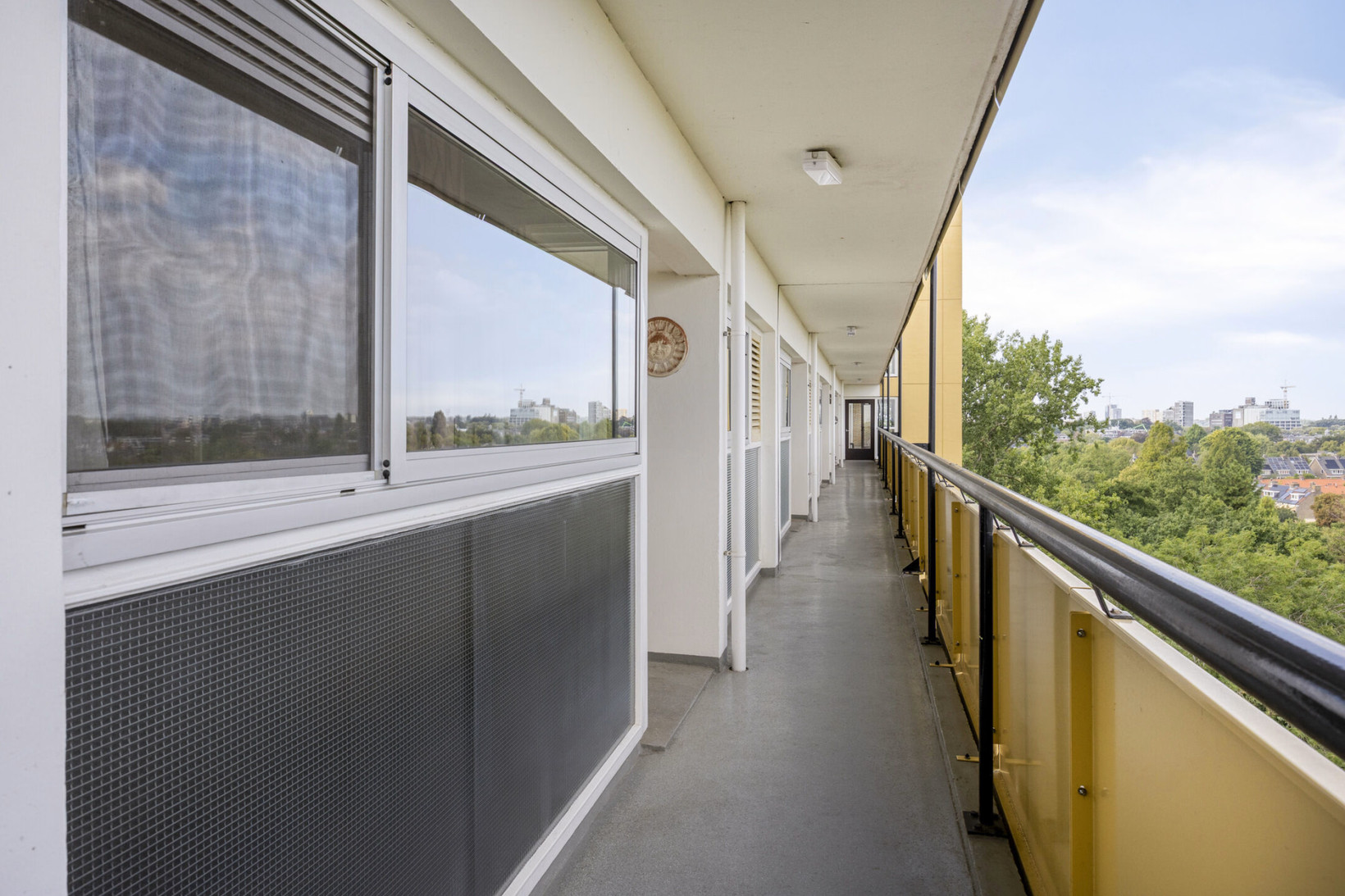 Appartement te koop: Van Vollenhovenplein 86, Leiden