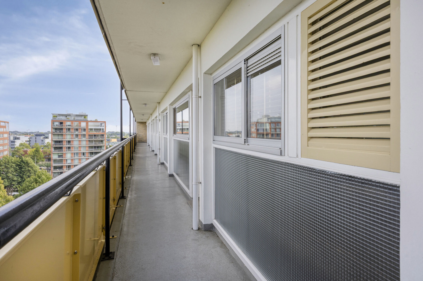 Appartement te koop: Van Vollenhovenplein 86, Leiden