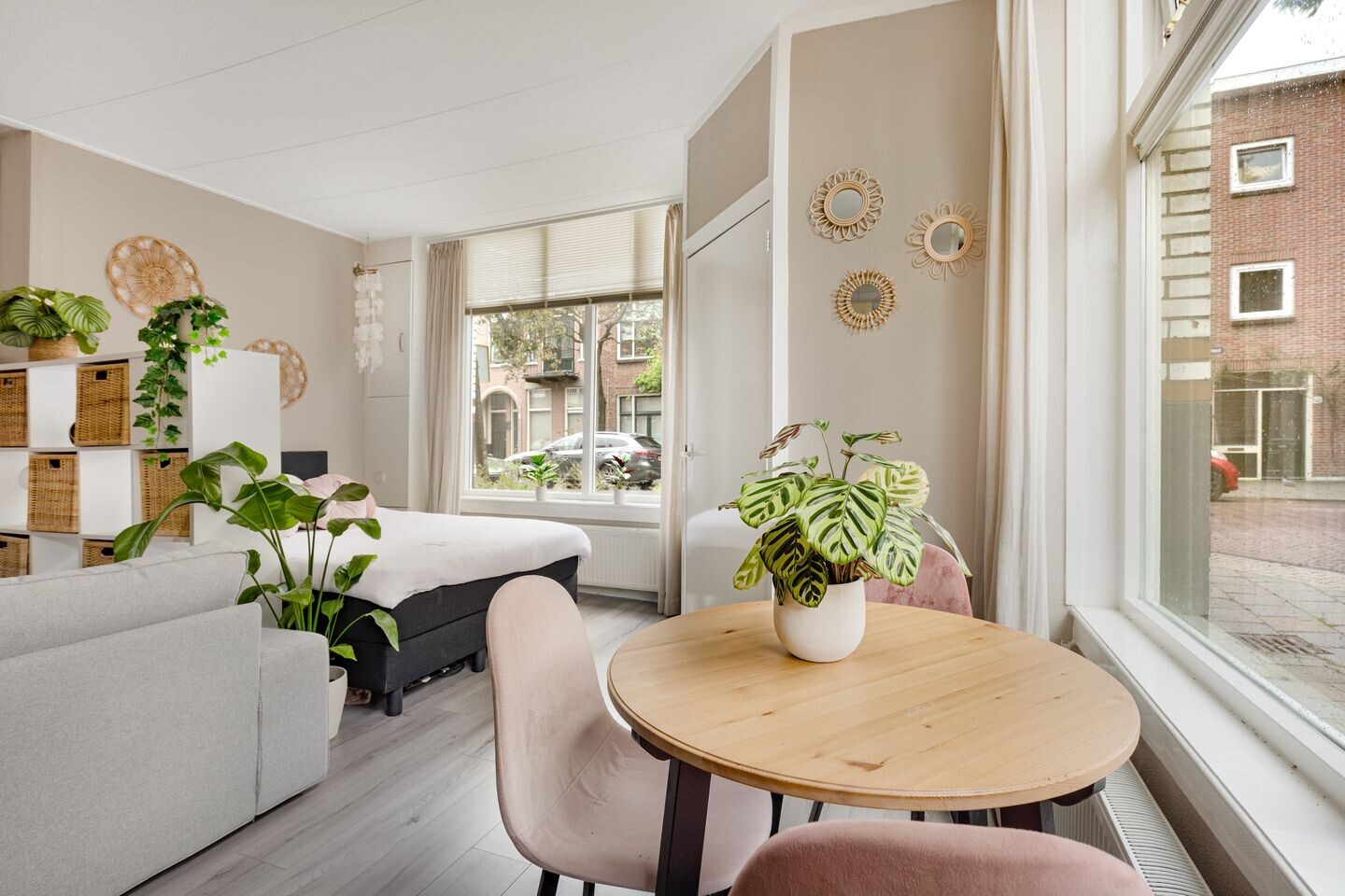 Studio te koop: Drie Octoberstraat 45, Leiden