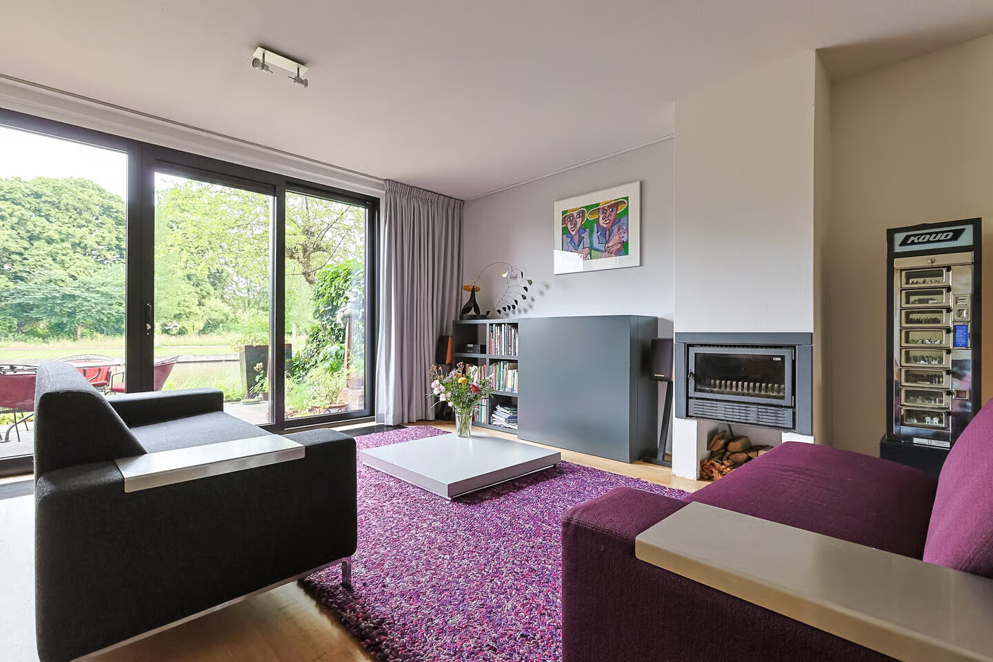 Tussenwoning te koop: Aletta Jacobslaan 28, Leiden
