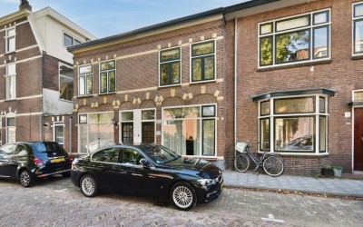Oosterdwarsstraat 21