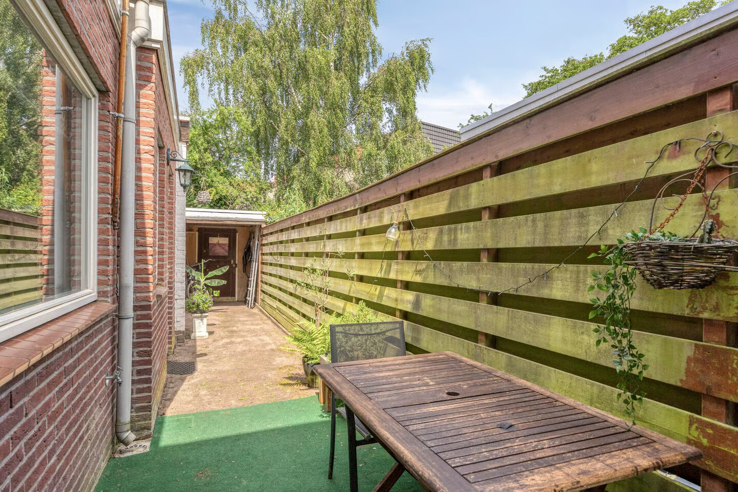Tussenwoning te koop: Oosterdwarsstraat 22, Leiden