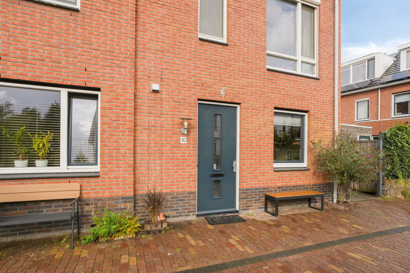 Hoekwoning te koop: Cornetkade 10, Leiden