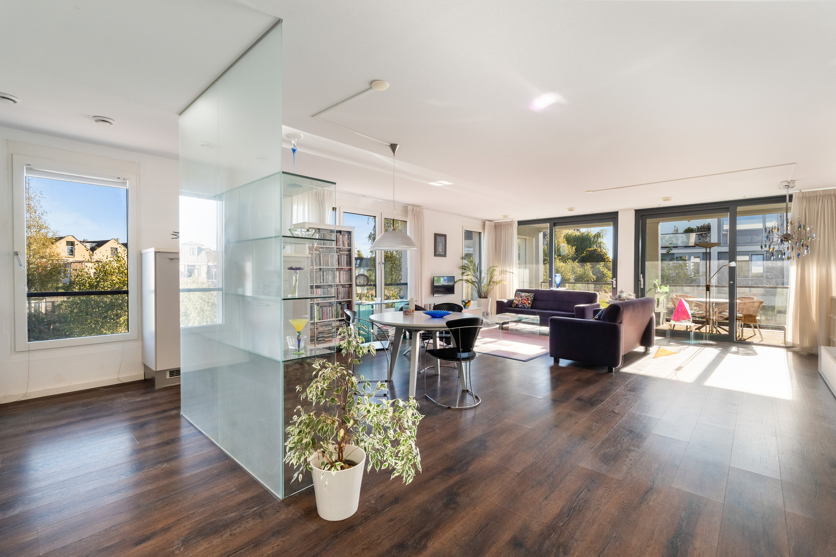 Appartement te koop: Van der Paauwkade 24, Leiden