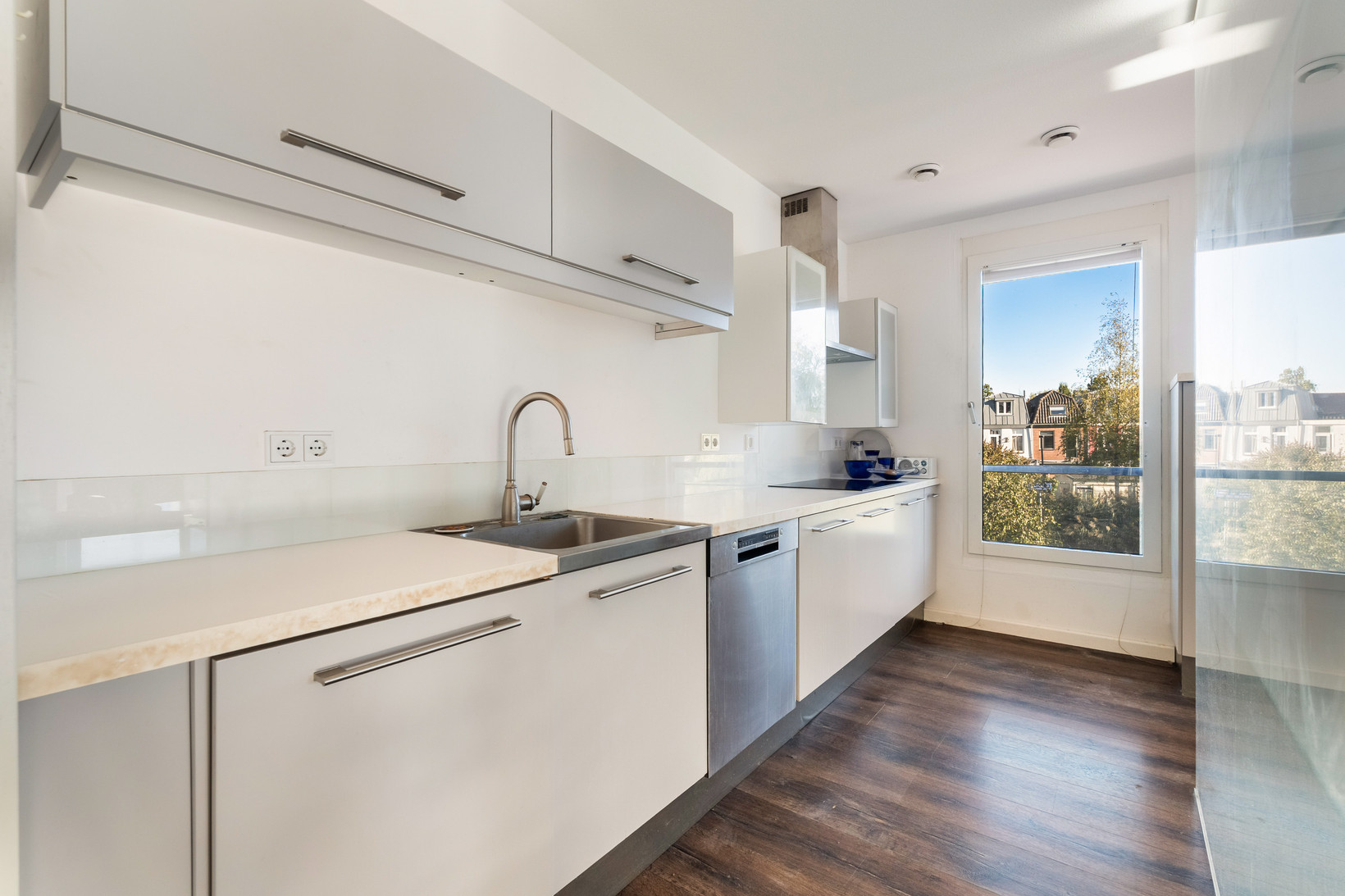 Appartement te koop: Van der Paauwkade 24, Leiden