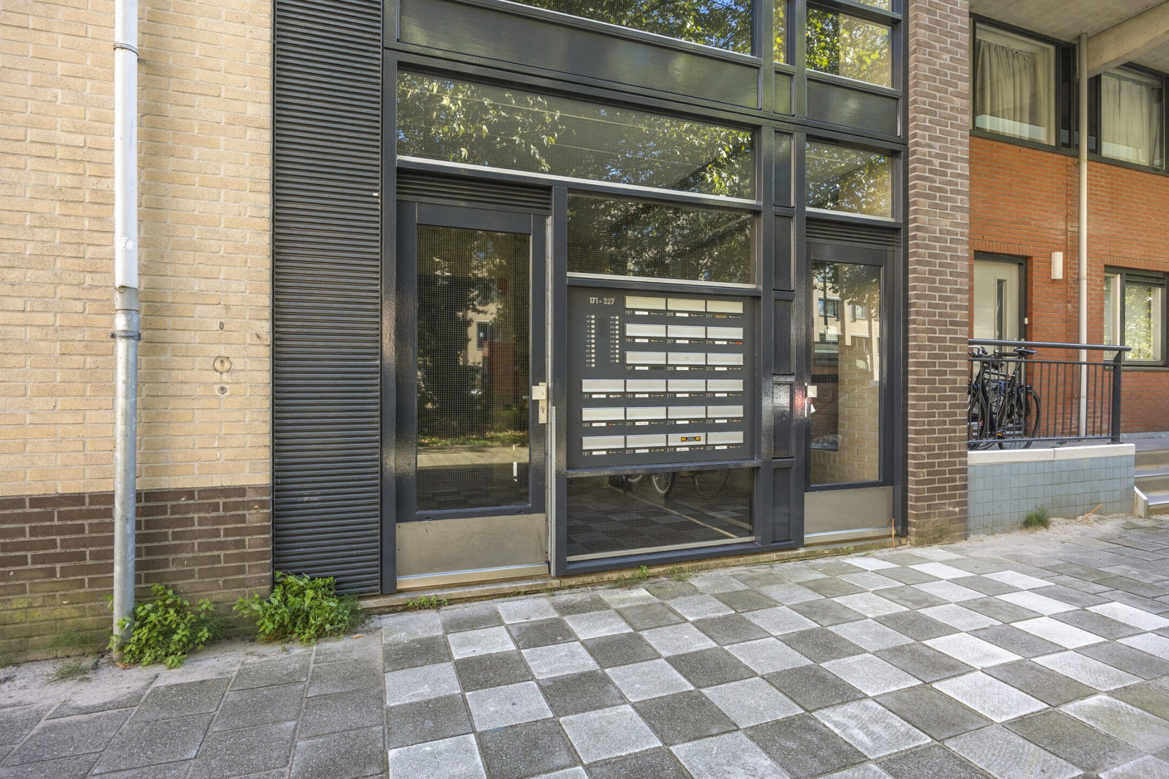 Appartement te koop: Parmentierweg 225, Leiden