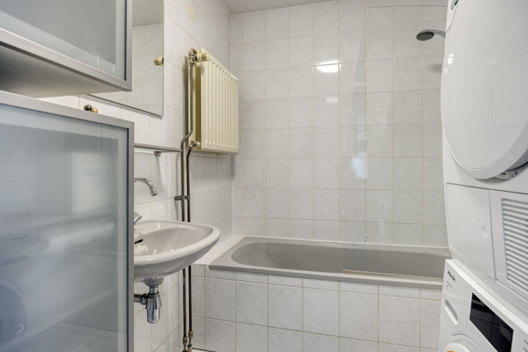 Appartement te koop: Parmentierweg 225, Leiden