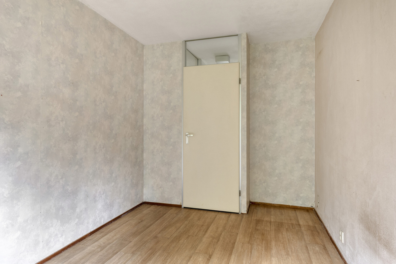 Tussenwoning te koop: Tjalkenwerf 24, Leiden