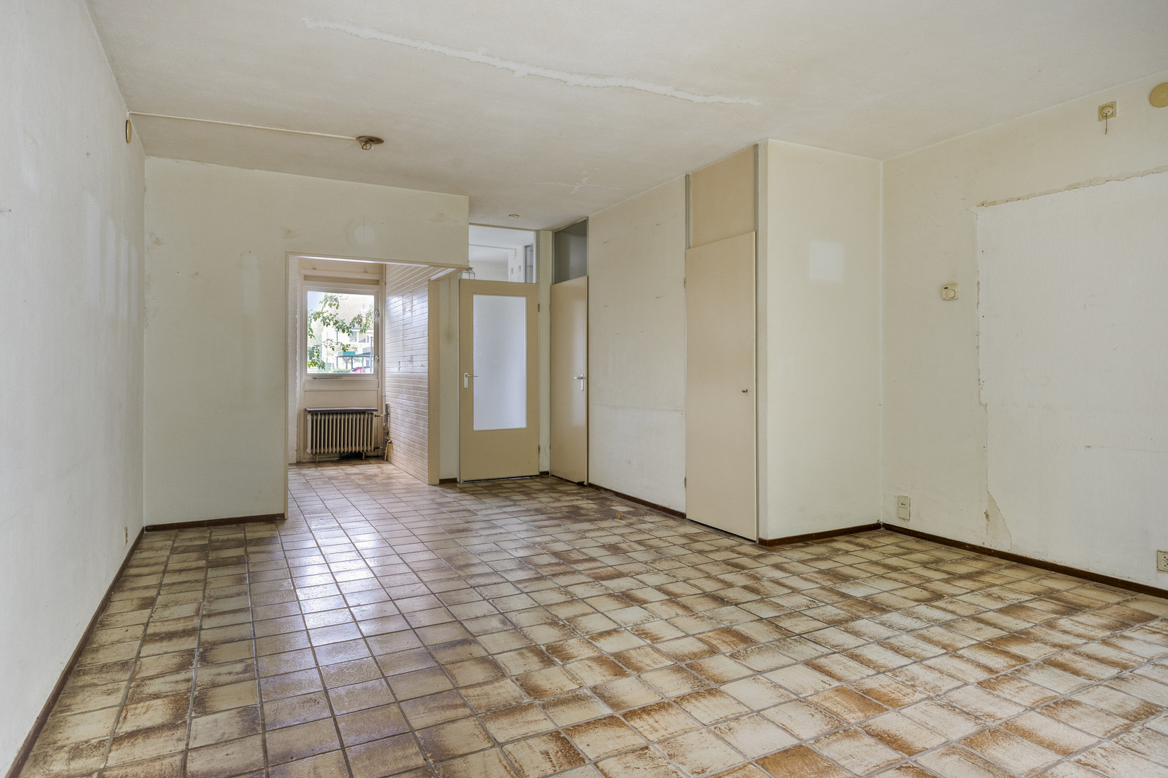 Tussenwoning te koop: Tjalkenwerf 24, Leiden