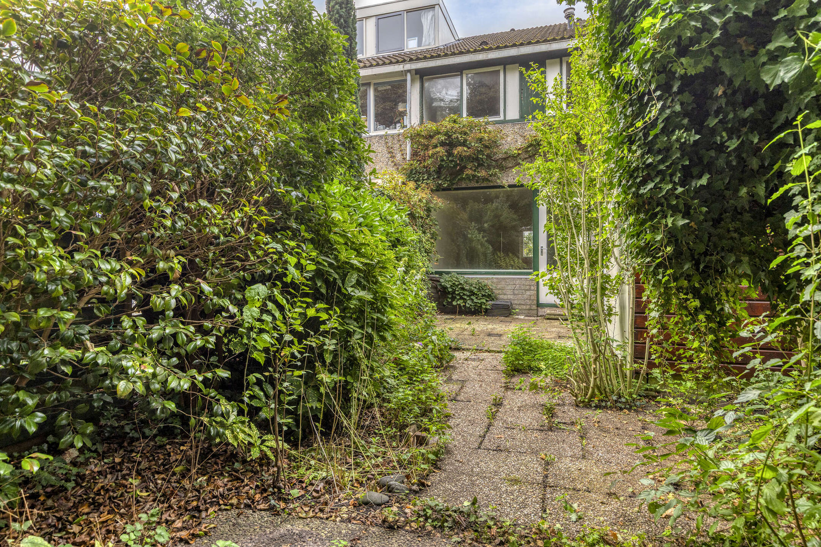 Tussenwoning te koop: Tjalkenwerf 24, Leiden