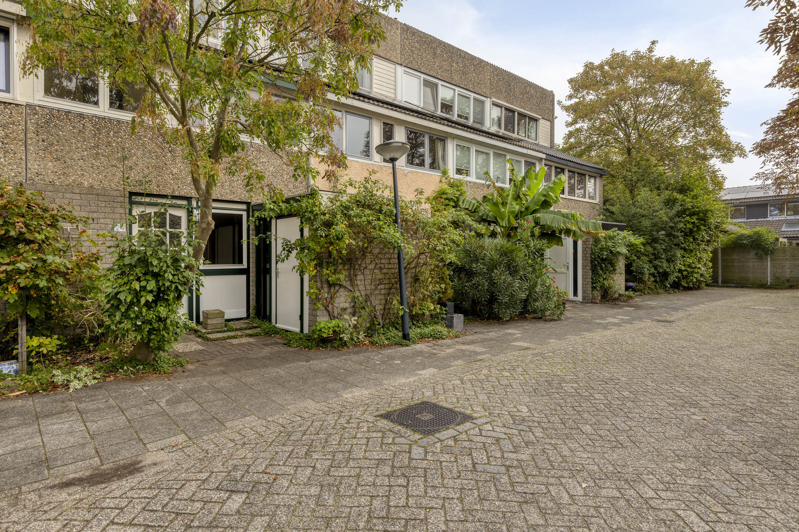 Tussenwoning te koop: Tjalkenwerf 24, Leiden