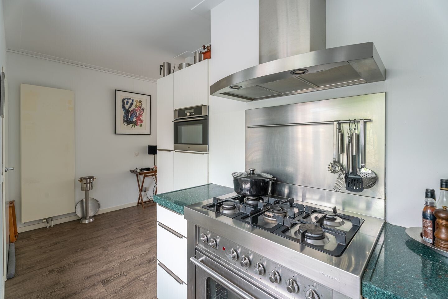 Tussenwoning te koop: Korenbloem 43, Leiden