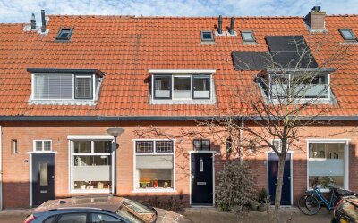 Ten Katestraat 13