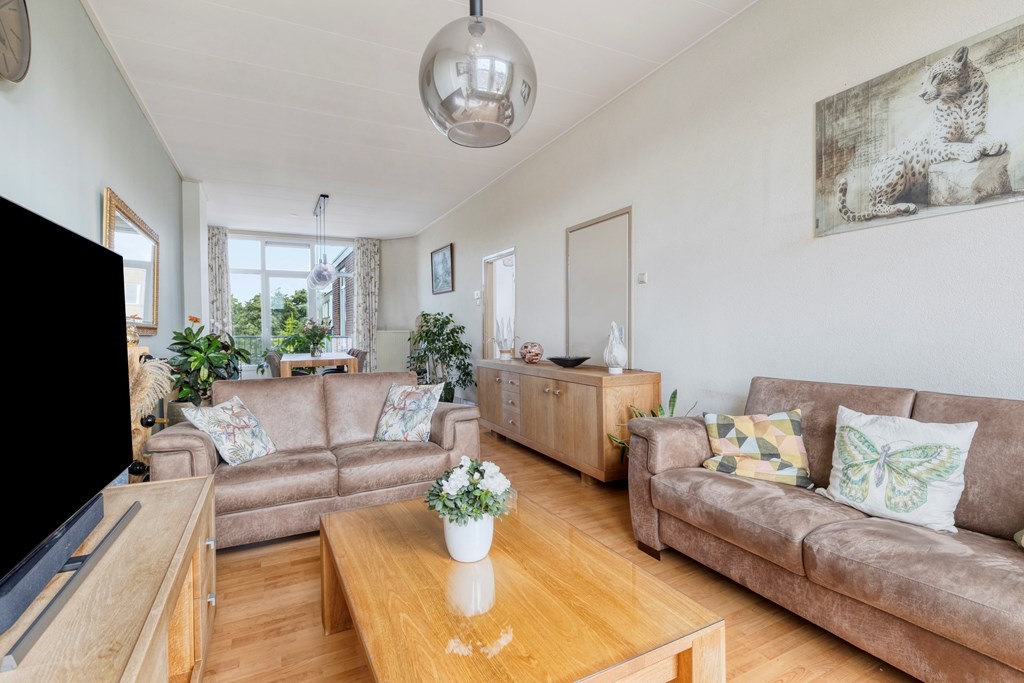 Appartement te koop: De Genestetstraat 6A, Leiden