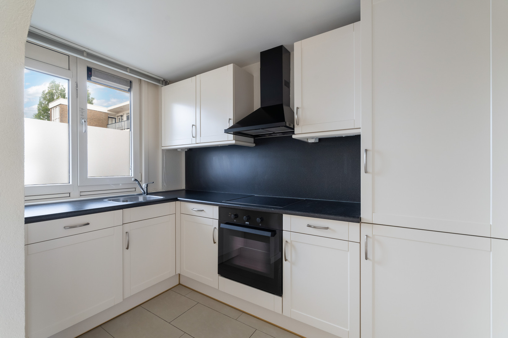 Appartement te koop: Kennedylaan 23, Leiden