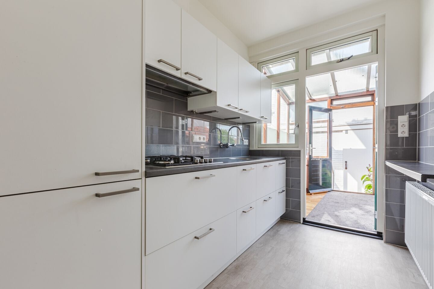 Hoekwoning te koop: Rijndijk 110, Leiden