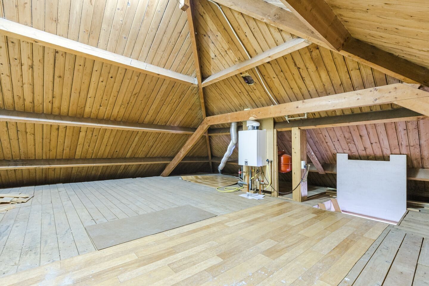 Hoekwoning te koop: Rijndijk 110, Leiden