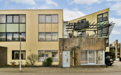 Sis Heijste. 52