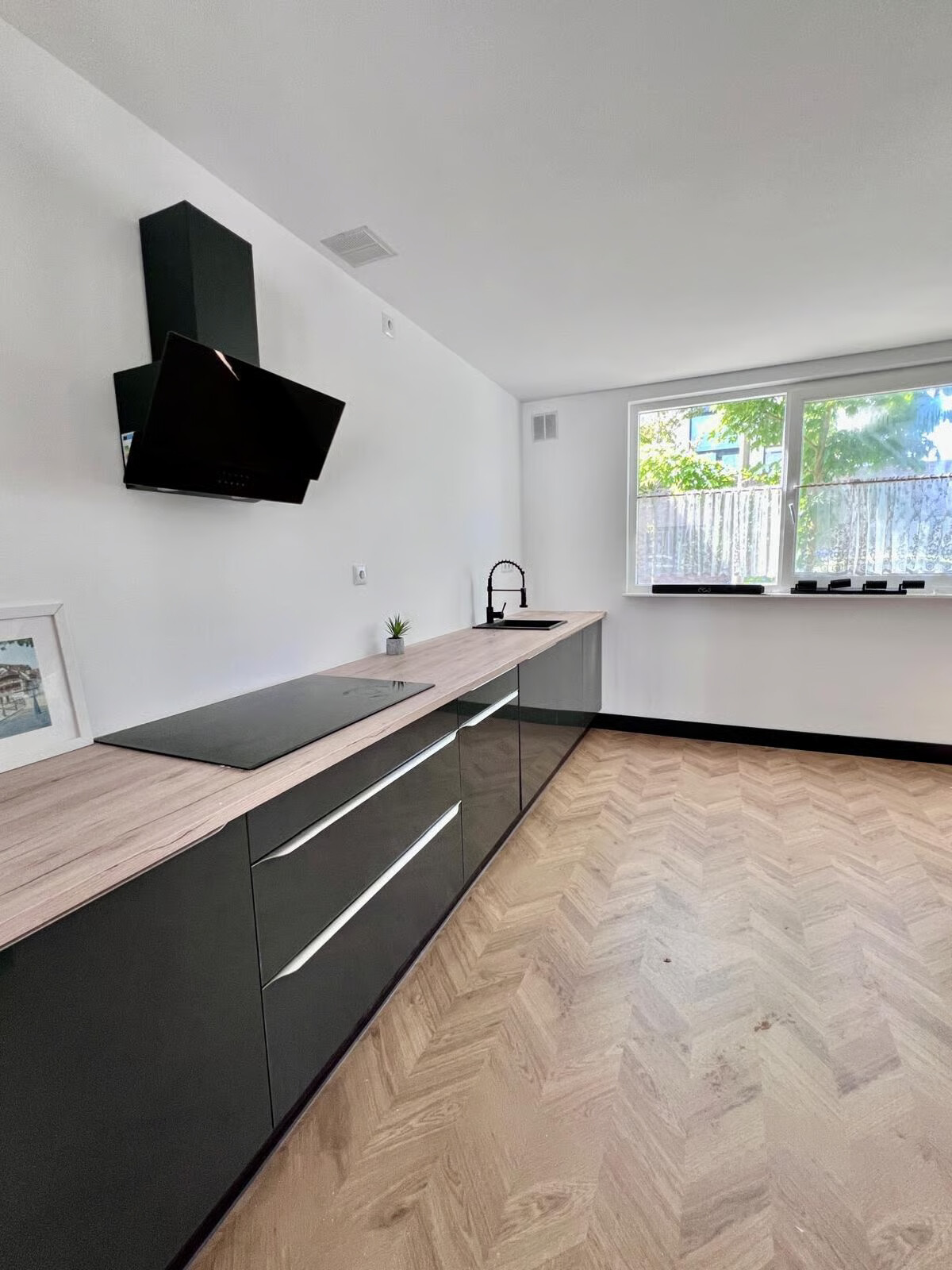Tussenwoning te koop: Wilhelmina Bladergroenweg 24, Leiden