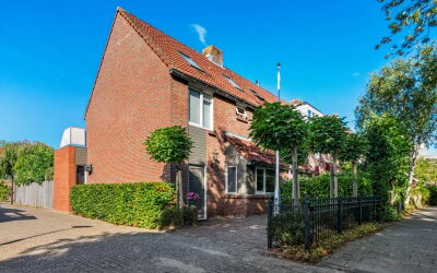 Van Ravelingenstraat 2