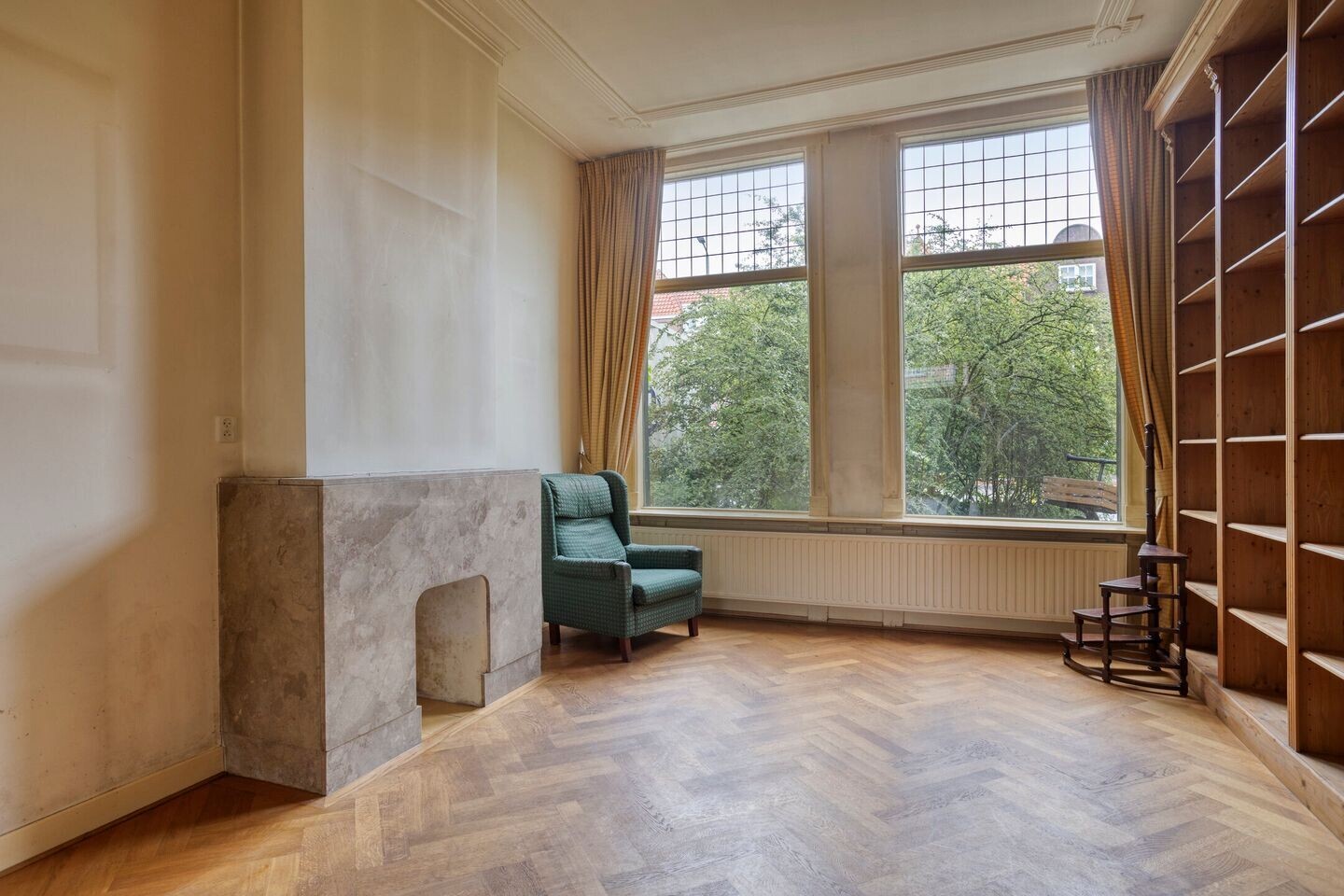 Hoekwoning te koop: Rijnsburgerweg 138, Leiden
