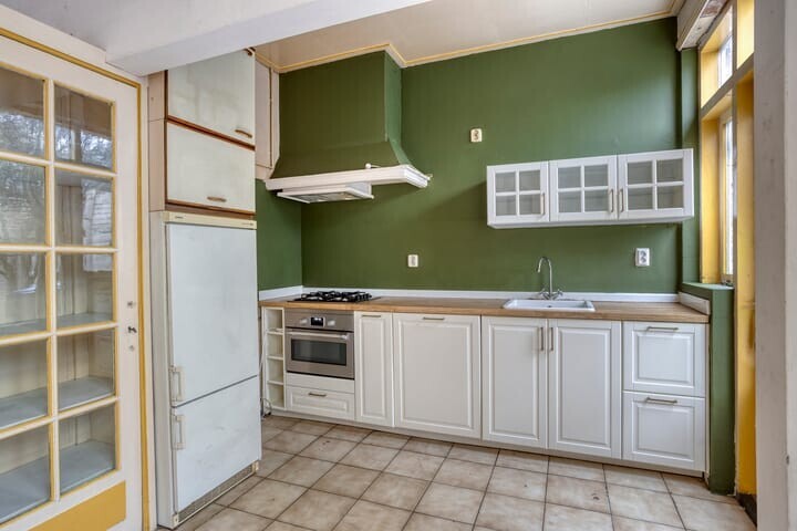 Hoekwoning te koop: Van Ledenberchstraat 8, Leiden