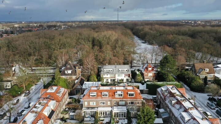Hoekwoning te koop: Van Ledenberchstraat 8, Leiden