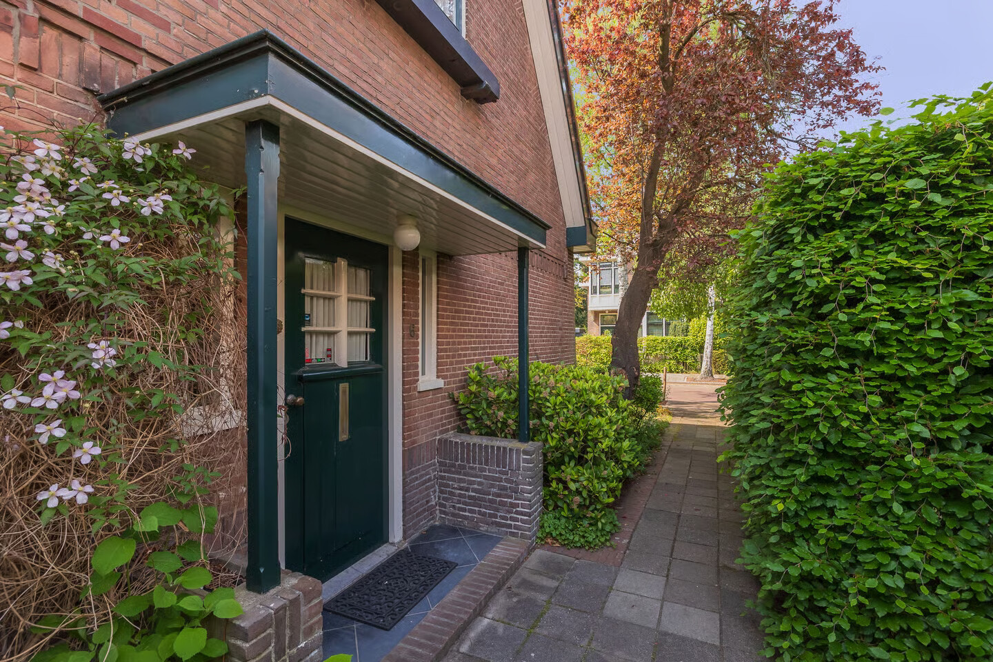 Twee-onder-één-kap te koop: Nassaulaan 6, Oegstgeest