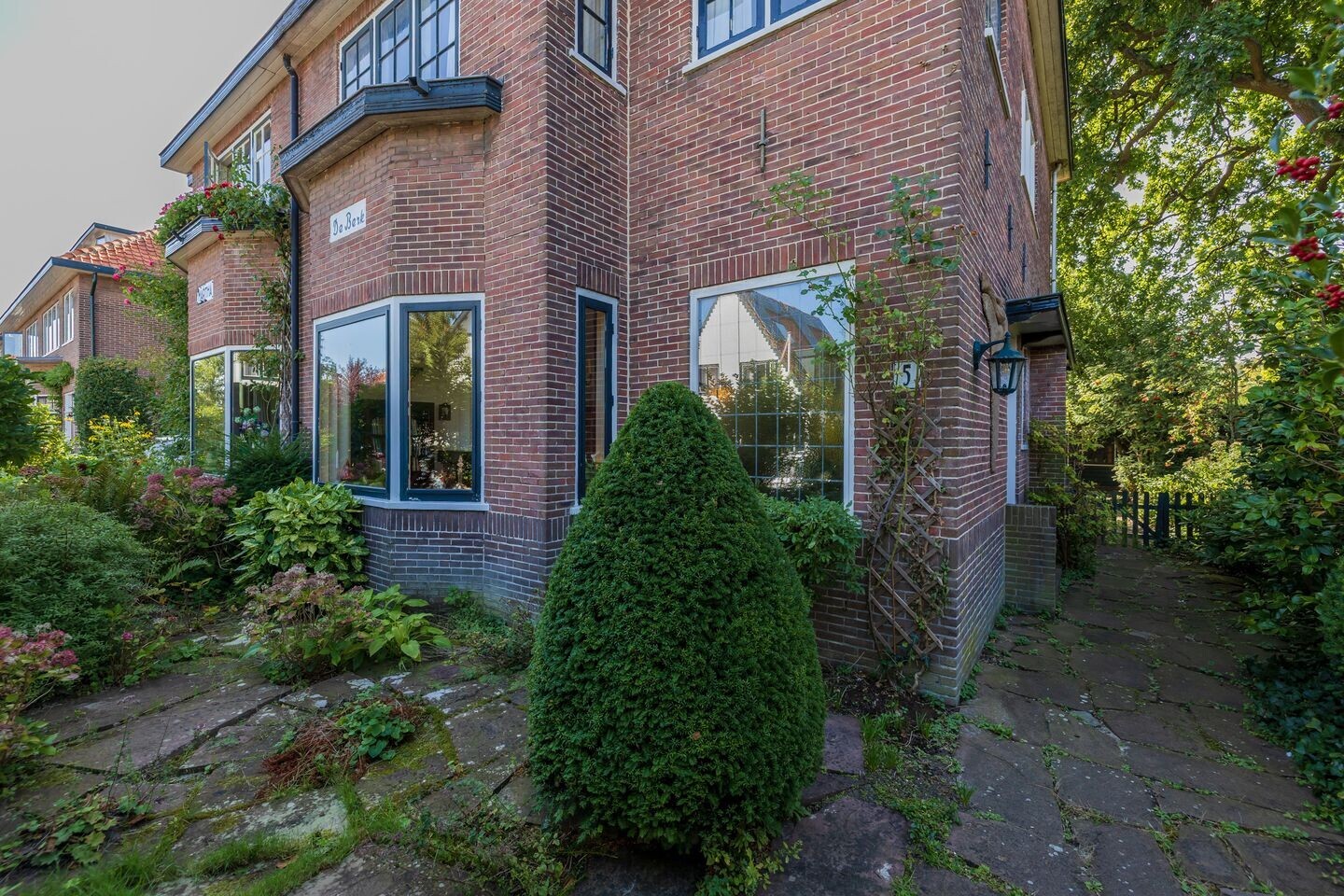 Twee-onder-één-kap te koop: Willem de Zwijgerlaan 5, Oegstgeest