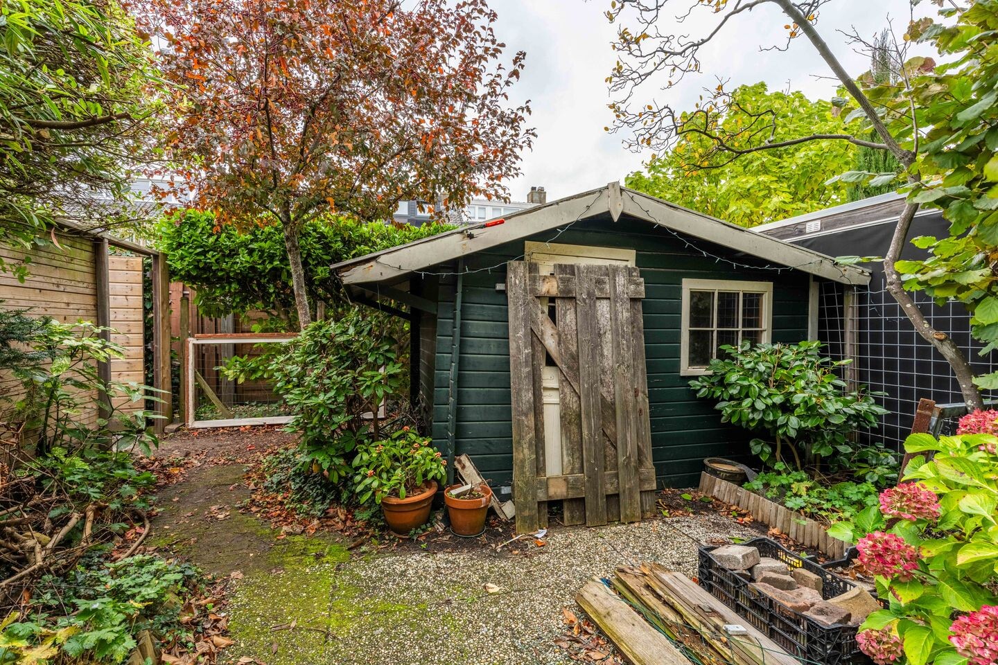 Tussenwoning te koop: Oudenhoflaan 23, Oegstgeest