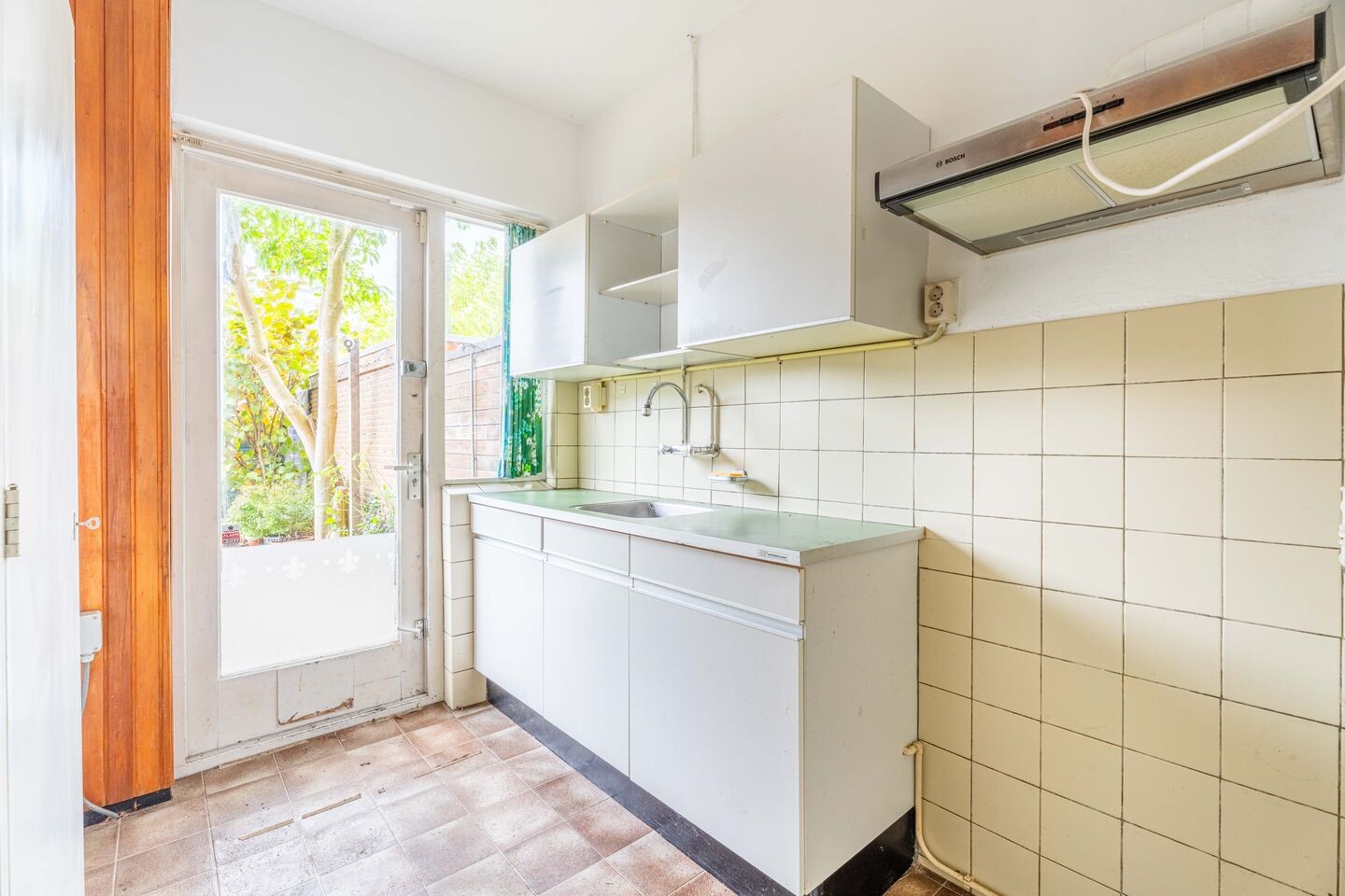 Tussenwoning te koop: Oudenhoflaan 23, Oegstgeest