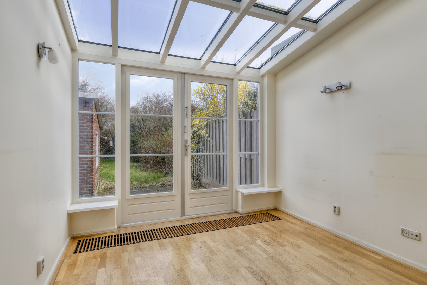 Tussenwoning te koop: Hofdijck 27, Oegstgeest