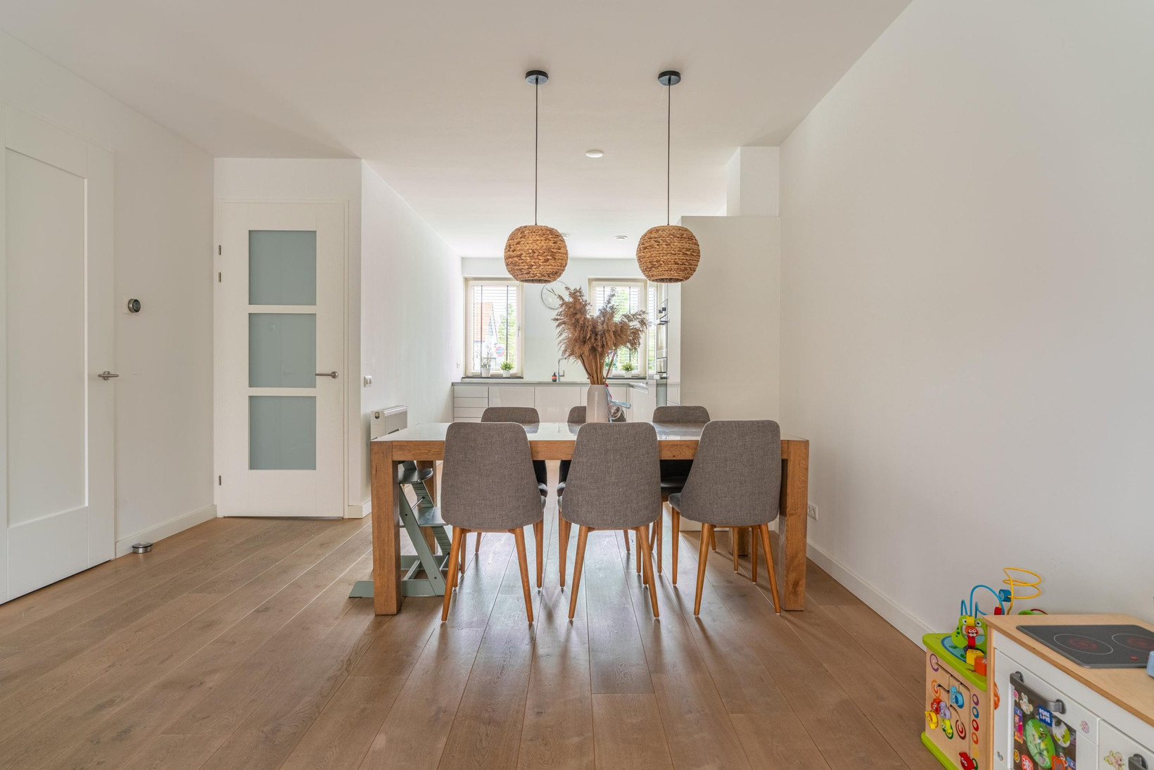 Tussenwoning te koop: Geversstraat 10, Oegstgeest