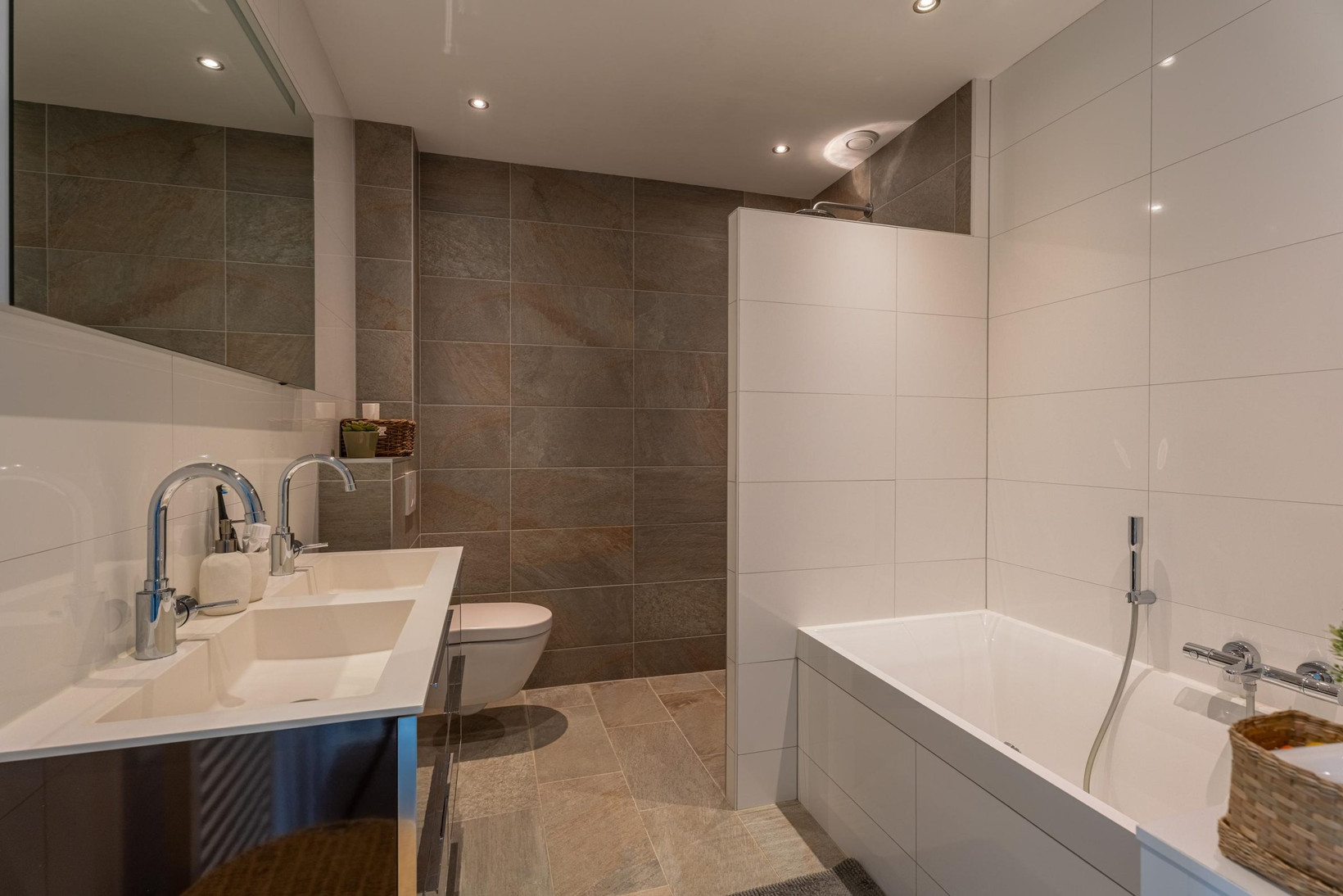 Tussenwoning te koop: Geversstraat 10, Oegstgeest