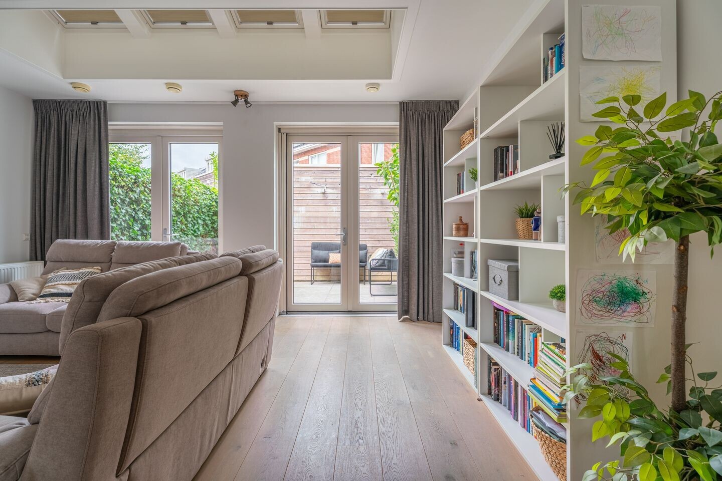 Tussenwoning te koop: Geversstraat 10, Oegstgeest