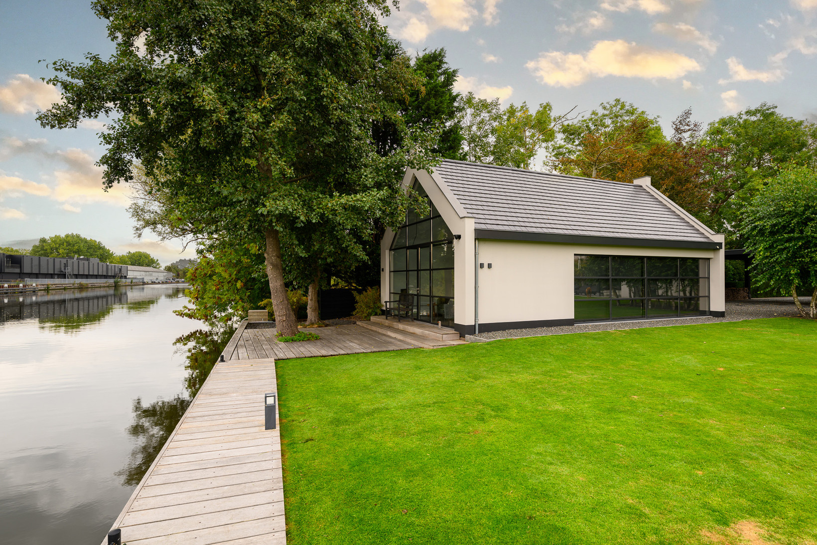 Vrijstaande woning te koop: Oude Rhijnhofweg 8, Oegstgeest