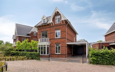 Oude Rijnsburgerweg 98