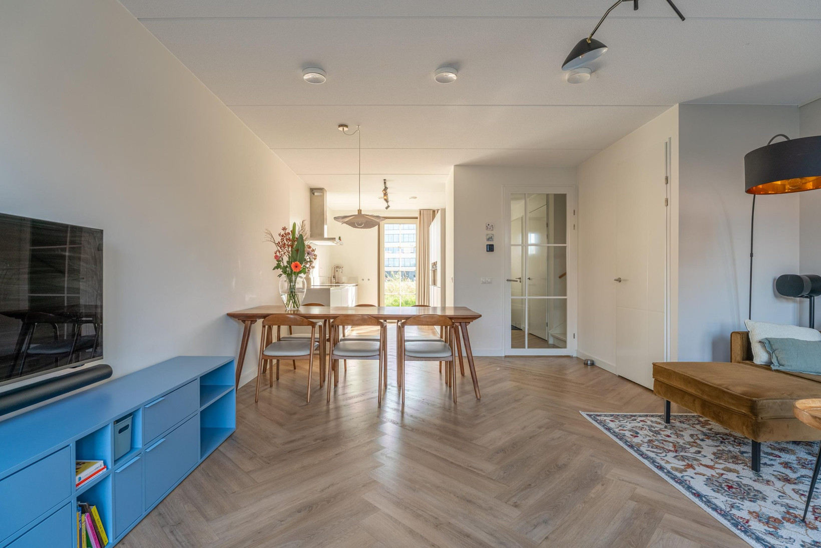 Tussenwoning te koop: Rhijnhofweg 24, Oegstgeest