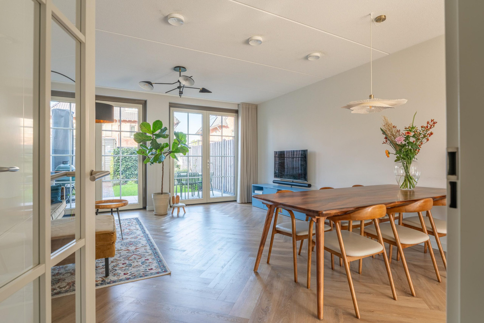 Tussenwoning te koop: Rhijnhofweg 24, Oegstgeest