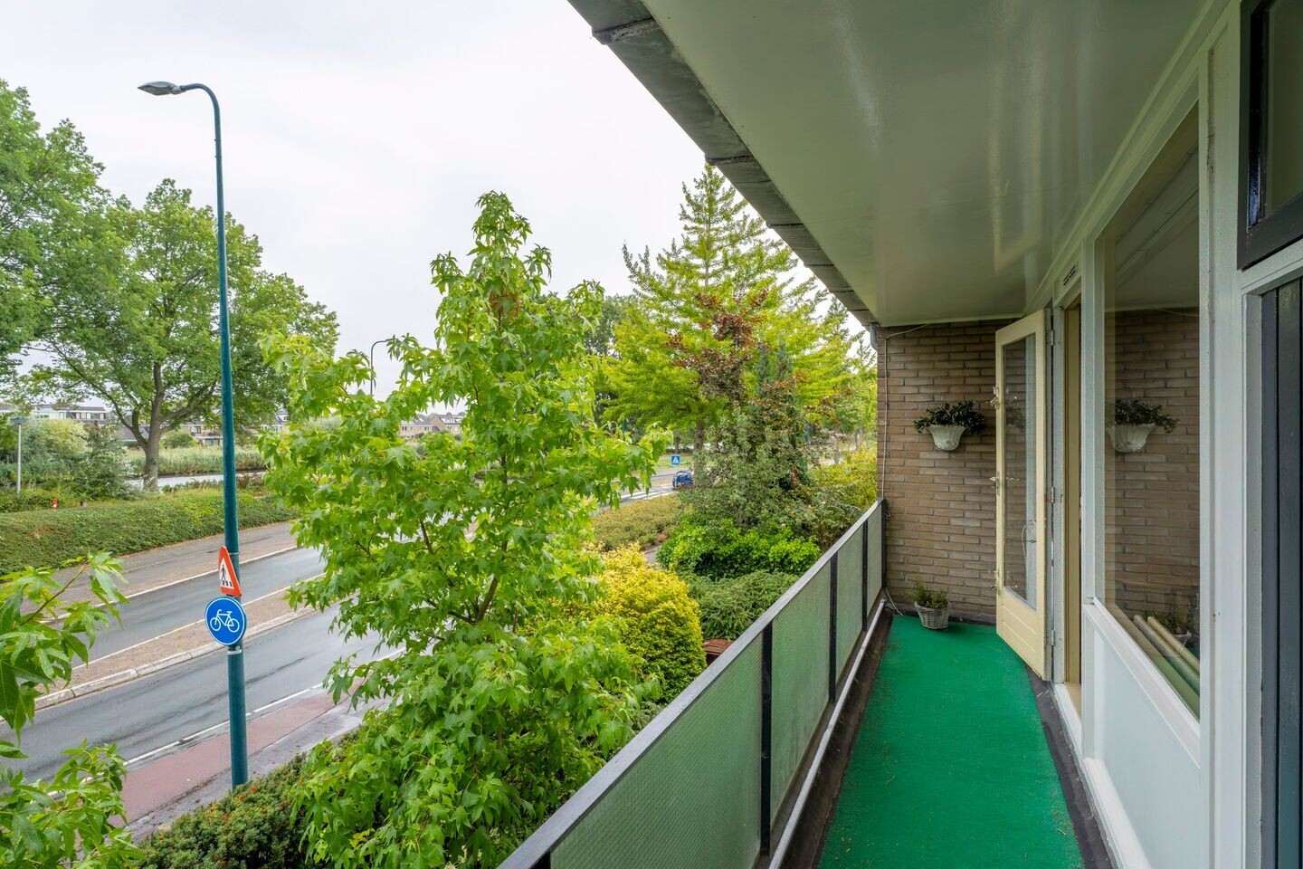 Hoekwoning te koop: President Kennedylaan 102, Oegstgeest