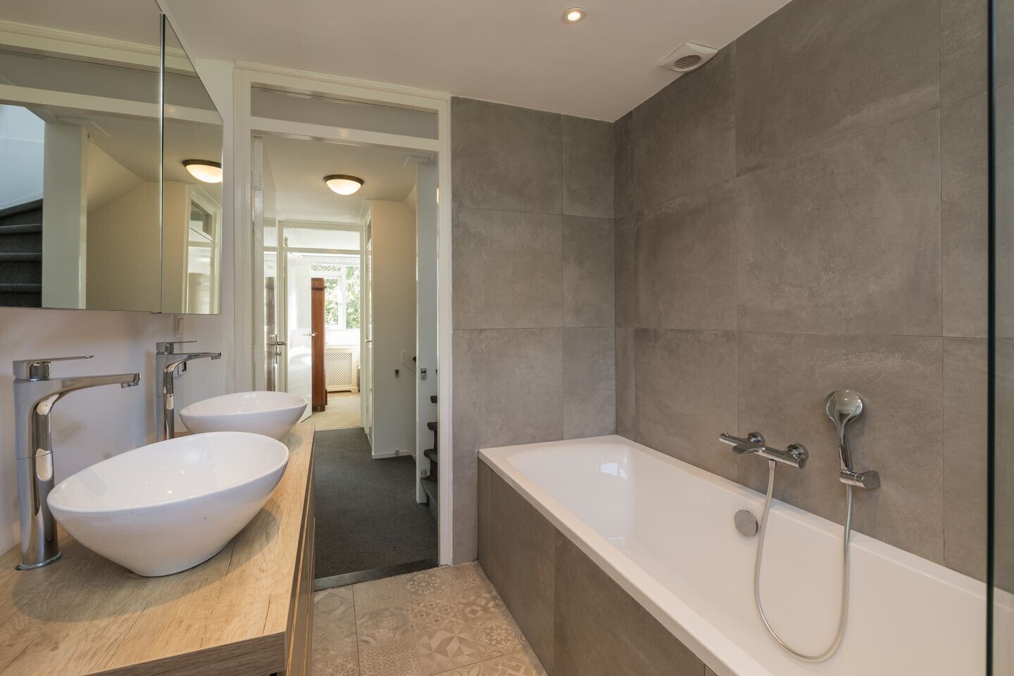 Tussenwoning te koop: President Kennedylaan 106, Oegstgeest
