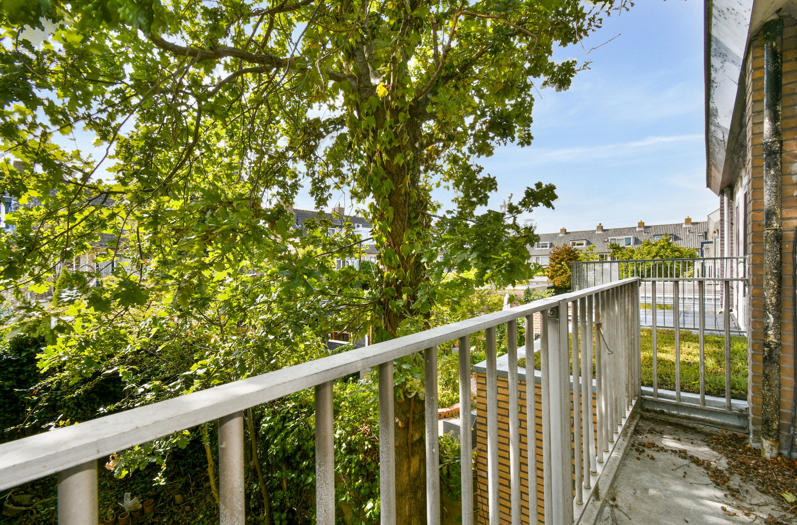 Tussenwoning te koop: Vincent van Goghlaan 38, Oegstgeest