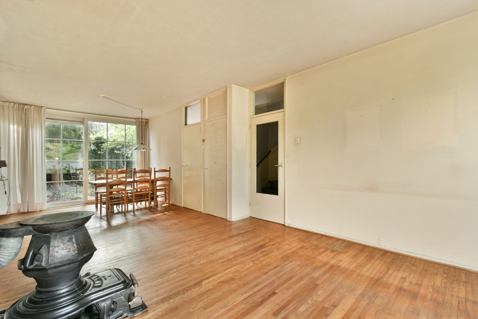 Tussenwoning te koop: Vincent van Goghlaan 38, Oegstgeest